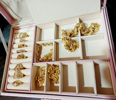 Beli Jewellery Box Yang Lebih Besar Di Shopee