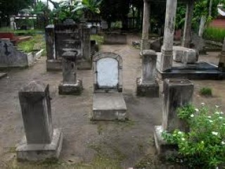 Makam Belanda atau Kerkhof 