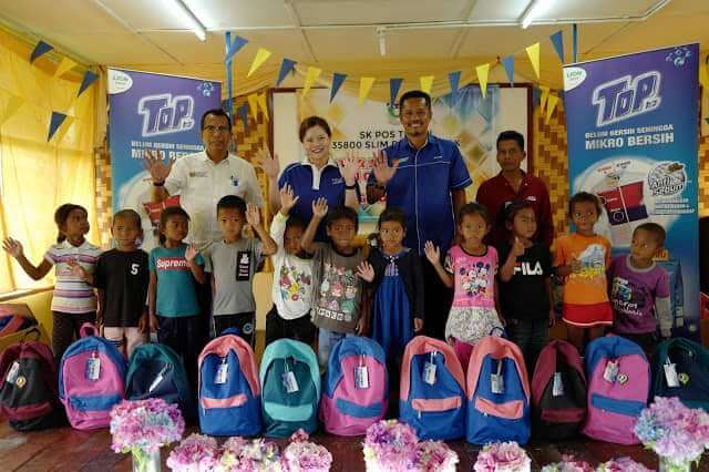 Sumbangan Kembali ke Sekolah TOP Kepada Pelajar Orang Asli Mencatat Rekod Tiga Kali Ganda Sasaran Dana