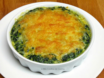 http://www.miscosillasdecocina.com/2014/11/espinacas-gratinadas.html 