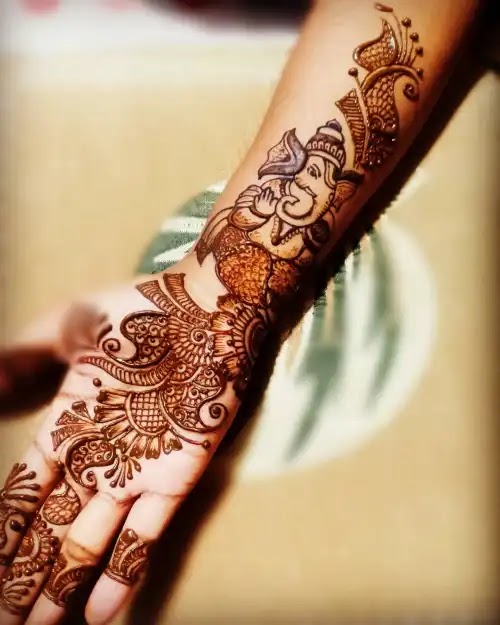 ganesha-pattern-full-hands-mehndi-design