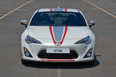 Toyota GT86 Blanco (2015) Front