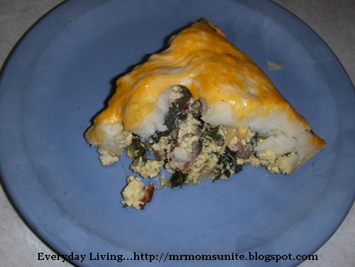 photo of the scrambled eggs with bacon, sausage,spinach, and feta cheese as a pie