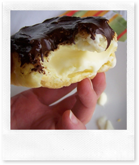 chocolate eclaire