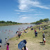 Acuden más de 800 personas a la playita de Río Bravo.