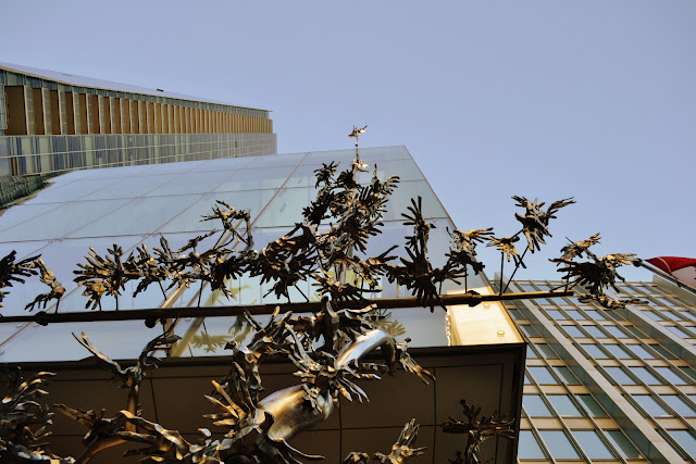 Схід.Занг Хуан. Торонто. Канада (Rising. Zhang Huan.Toronto.Canada)