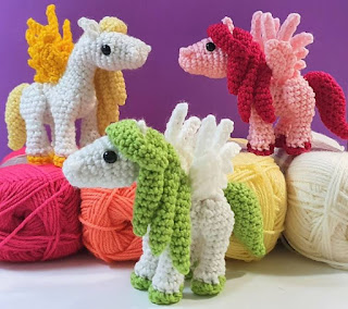 PATRON GRATIS PEGASO AMIGURUMI 56111