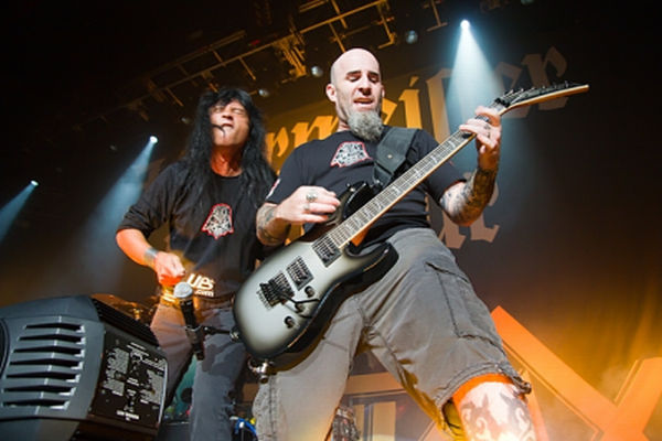 Anthrax Akan Mengguncang Indonesia di 2012