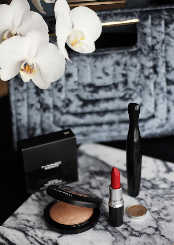 Mac cosmetics classic products makeup review ruby woo soft&gentle