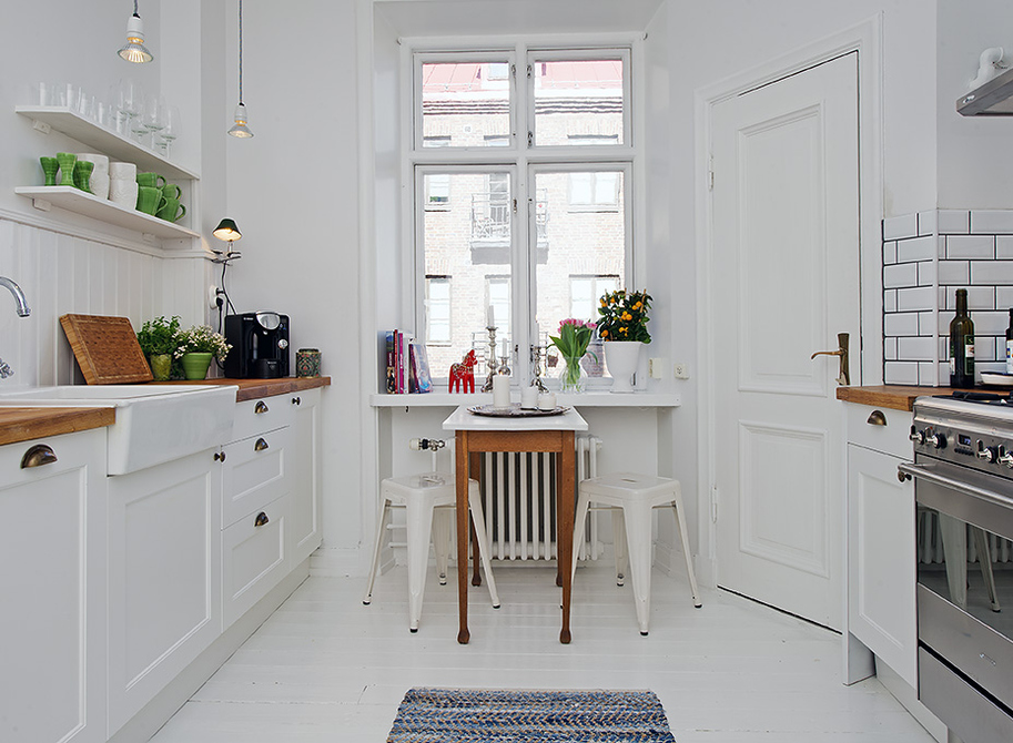 Small Galley Kitchens