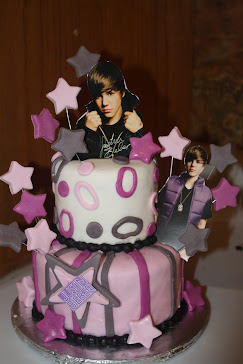 Justin Bieber Birthday Cakes on Jenn S Fun Cakes  Justin Bieber Cake  2
