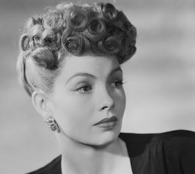 Yolande Donlan