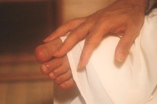 Osho Photographs - Osho's Hands & Feets  Part-3