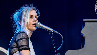 Agnes Obel