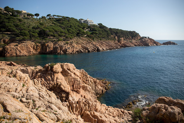 Прогулка вдоль Cami de Ronda de Sant Feliu de Guixols a Platja San Pol