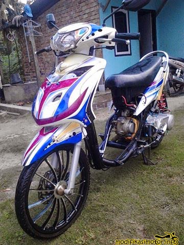  Modifikasi  Mio  Warna  Putih  Modifikasi  Motor Kawasaki 