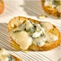 Bruschetta-whit-Gorgonzola-cheese-and-Honey-recipe