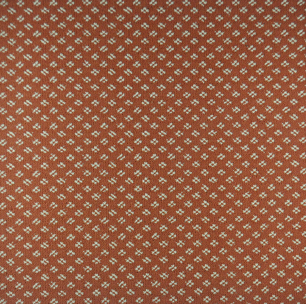 Thảm văn phòng, thảm cuộn màu cam hoa văn chấm bi