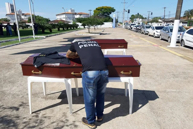 Policiais Penais de Rondônia realizam manifestação em frente a ALE/RO; Veja fotos