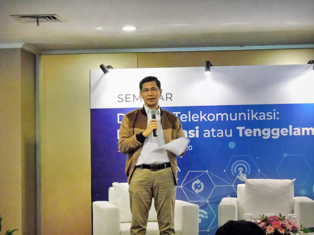 transformasi perusahaan telekomunikasi hadapi disrupsi teknologi