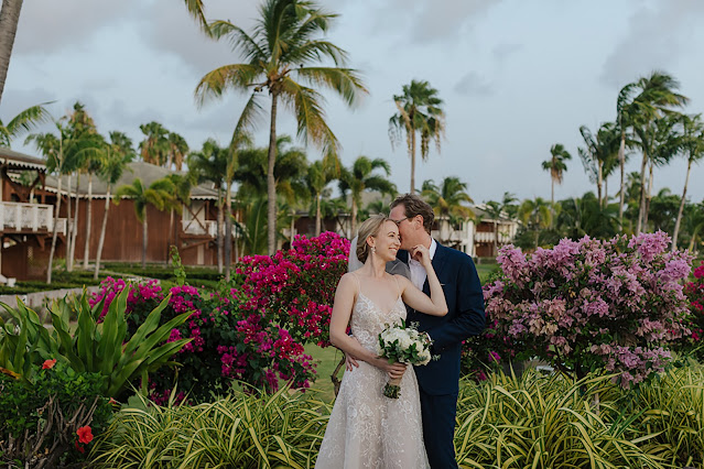 Tropical flowers wedding backdrop