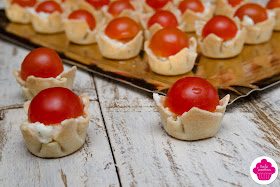 Petites bouchées au chèvre frais et à la tomate