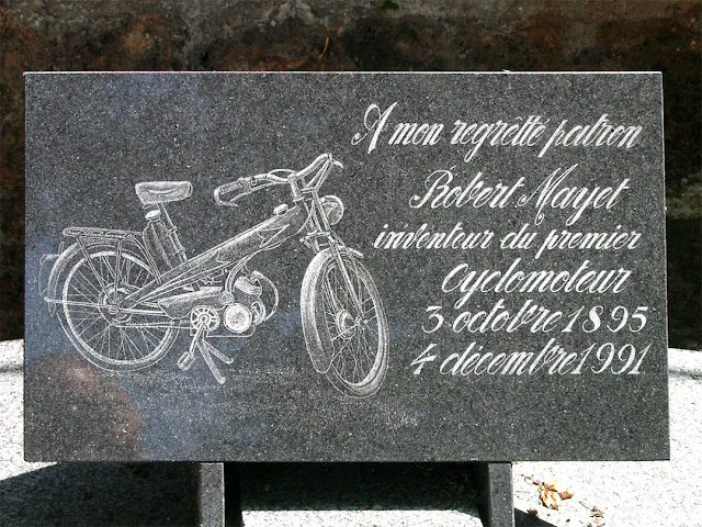 Robert Mayet, Cimetière de Montmartre, Montmartre Cemetery, Avenue Rachel, Quartier des Grandes-Carrières, 18th arrondissement, Paris