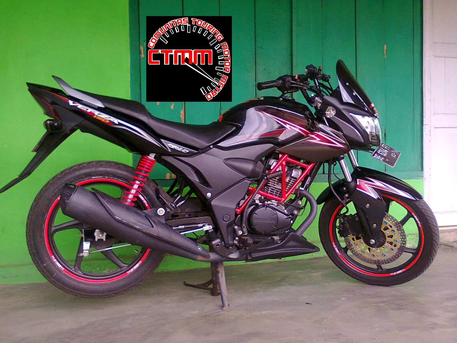 Modifikasi Honda Verza Fairing Simpel Modifikasi Honda CB150R