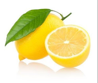 memutihkan-ketiak-dengan-lemon