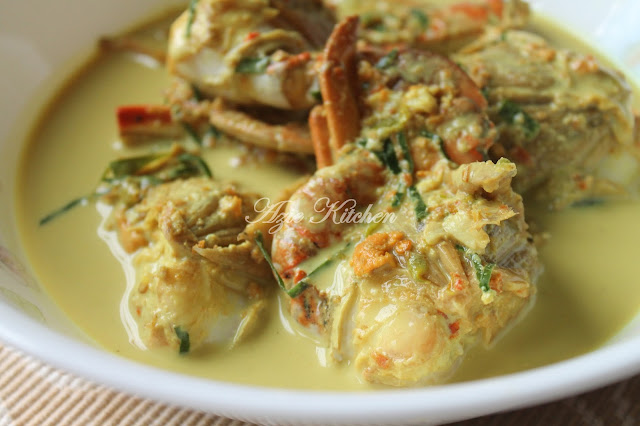 Masak Lemak Cili Padi Ketam - Azie Kitchen