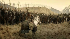 Theoden arengando a sus tropas antes de entrar en batalla