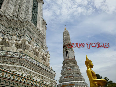 mengeksplorasi wat arun bangkok