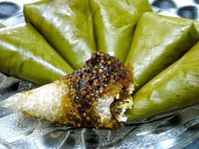 KLIK KH: KUIH TEMPATAN TINGKATAN 1