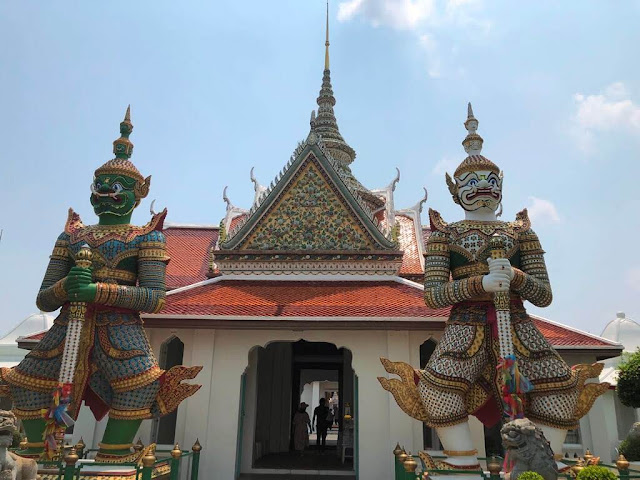 Wat Arun o Templo do Amanhecer (Bangkok - Tailândia)
