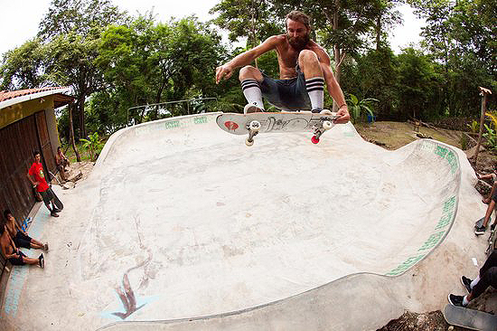 apoyo lodge skatepark nicaragua