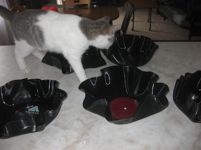 homemade record bowls, melt in the oven