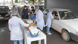 LEM: Mais de 70 pessoas receberam a 2º dose da Coronavac no sistema Drive Thru neste sábado* 