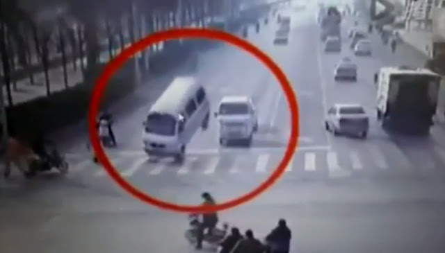 floating cars, levitating cars, china, flying cars, mystery, magic, unexplained, bizarre, vans, car, levitate, fly, air, xingtai, supernatural, magnet, truck, cable, steel, solved, 