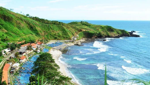 Eksplorasi Pantai-Pantai Menakjubkan Pulau Jawa: Dari Parangtritis hingga Papuma