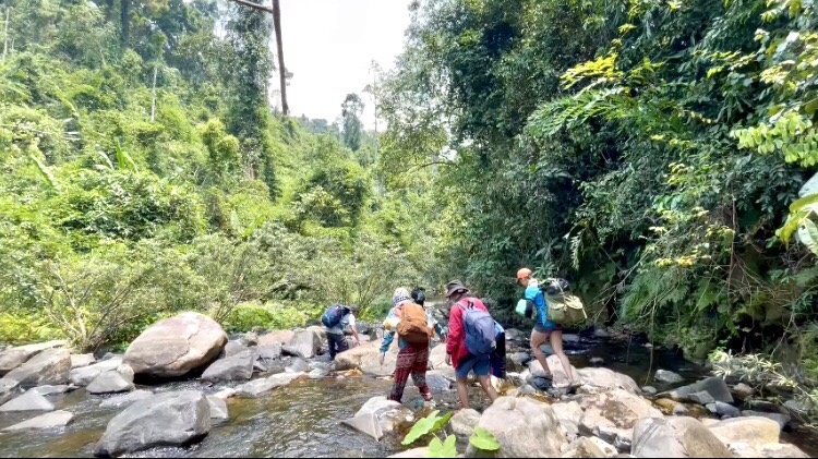 Gieng Troi (The Well of God)