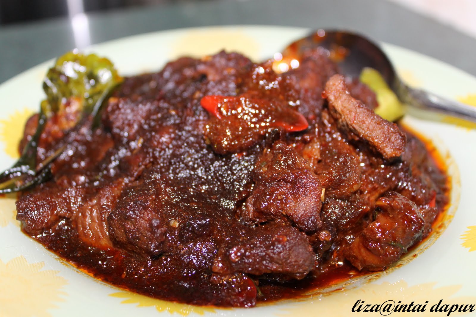 INTAI DAPUR: Daging Rusa Masak Hitam Manis