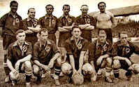 Racing Club de LENS - Lens, Francia - Temporada 1937-38 - El Racing de Lens recién ascendido a la Ligue 1. La Guerra frenó su progresión