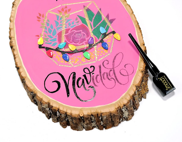 How-to-Apply-Lettering-to-a-Wood-Slice-with-Smooch-Accent-Ink