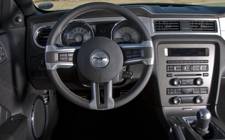 2011 mustang interior. 2011 Mustang V6 To Out-Torque