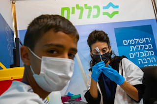 Israelenses sem a terceira vacina de reforço perderão o Green Pass