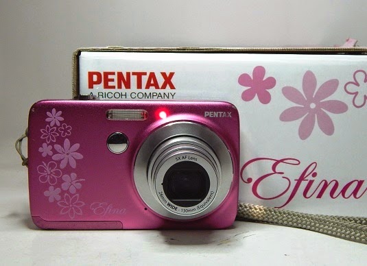 Jual Pentax Efina Pink - Kamera Digital Bekas | Jual Beli