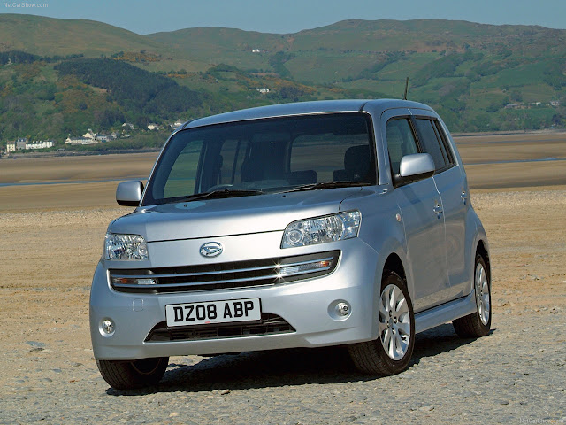 2008 Daihatsu Materia