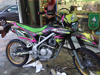 Decal Motor The Tracker/KLX