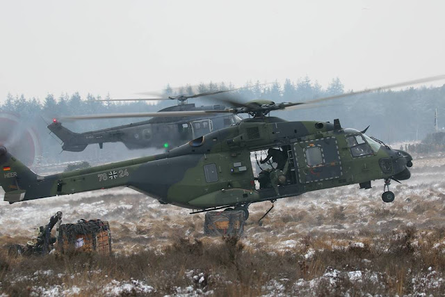 Slingery exercise of helicopters from Germany and the Netherlands