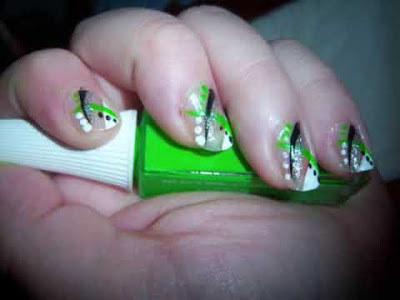 nail designs, dot nails design, short nails